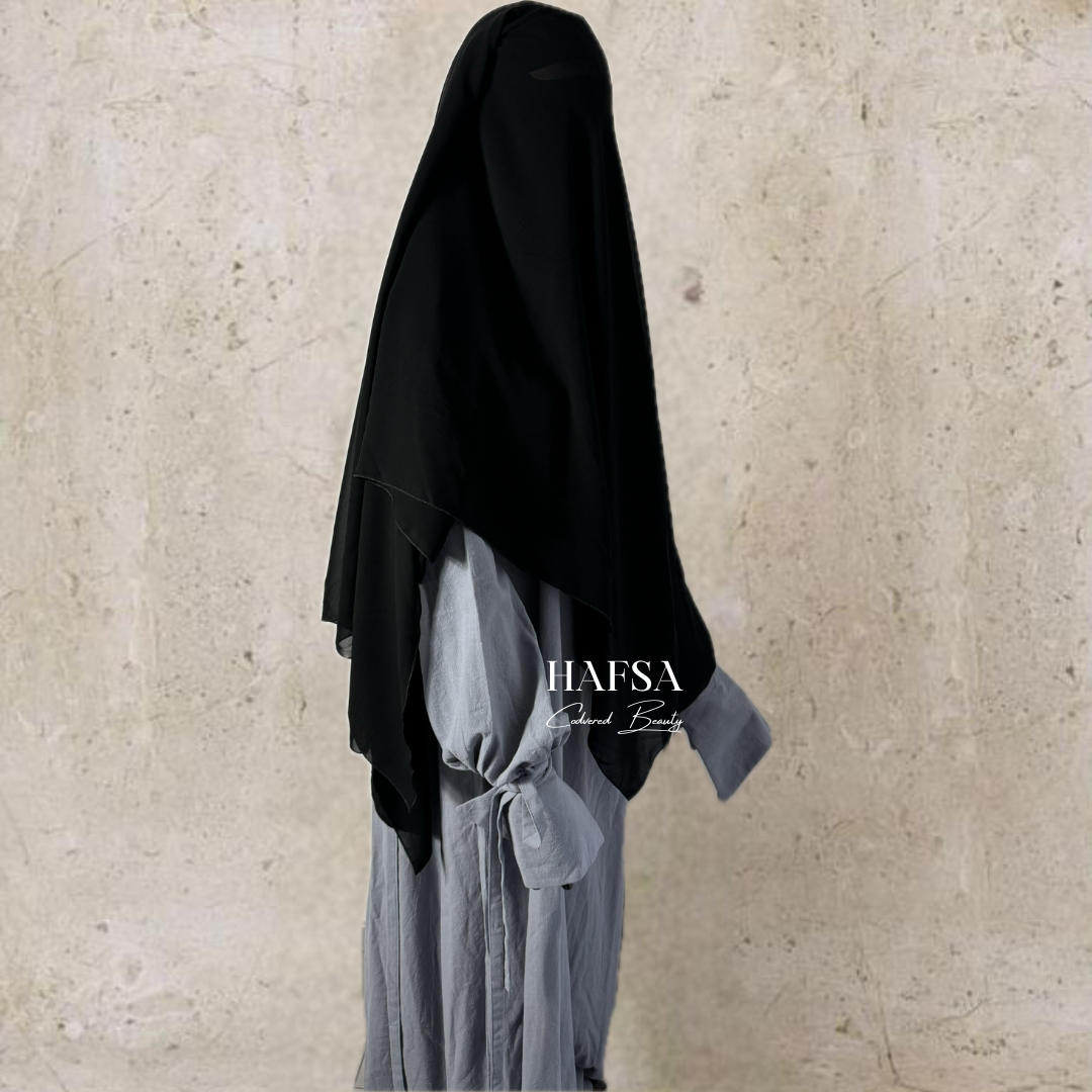 Fully covered niqab