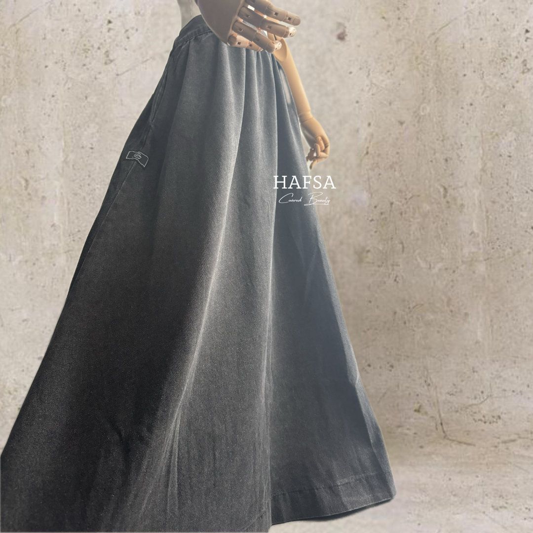 Denim skirt