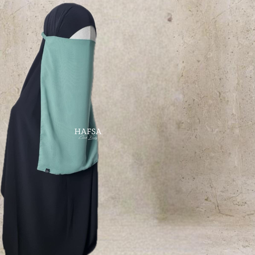 Half Niqab