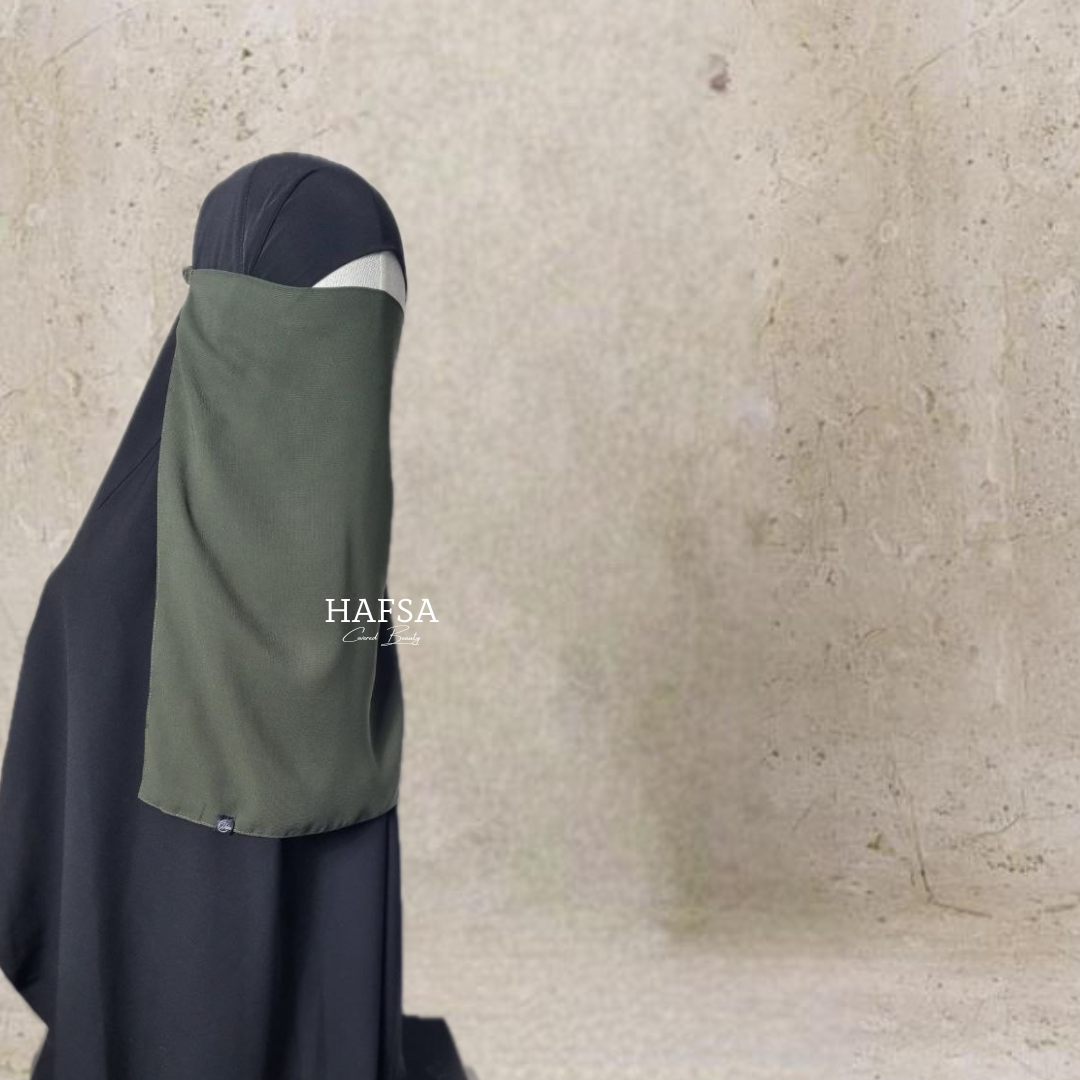Half Niqab