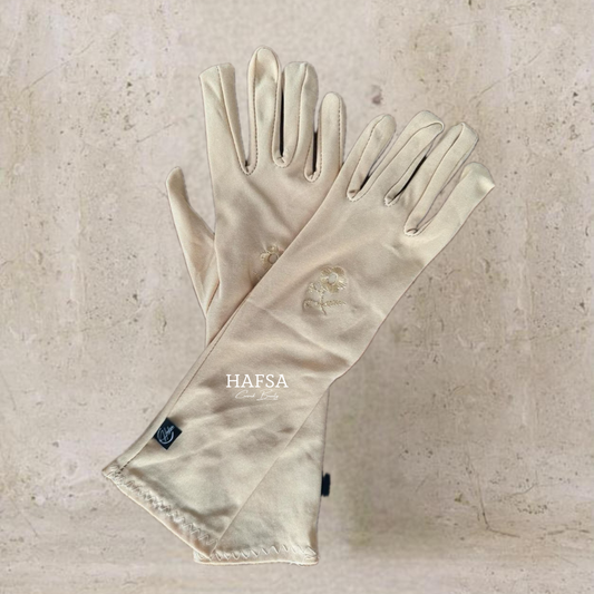 Gloves flower